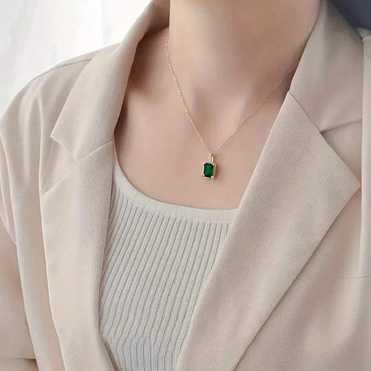 Halo Pendant Necklace | Amelia Bellrose Jewellery
