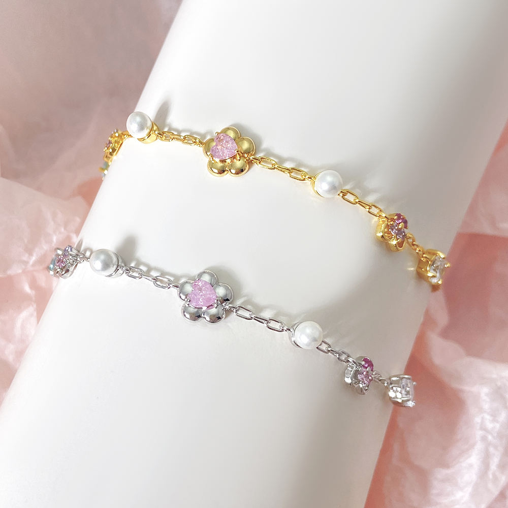 Multicolor Floral Slider Bracelet Gold | Amelia Bellrose Jewellery