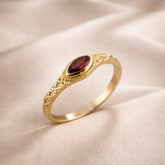 Red Crystal Vintage Ring | Amelia Bellrose Jewellery