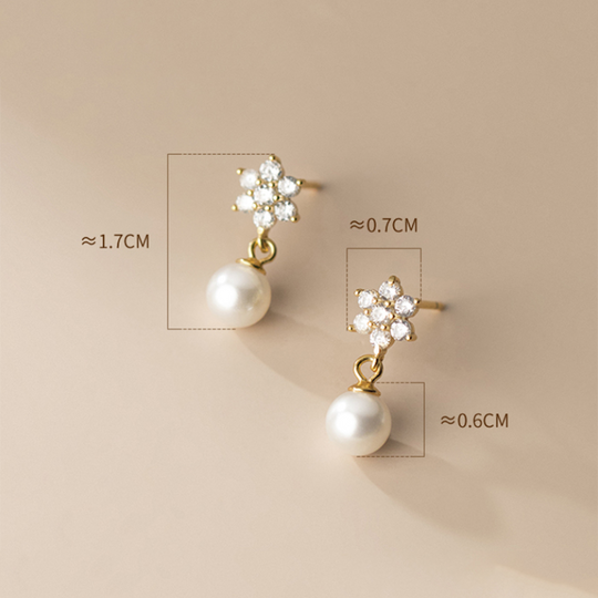 Floral Crystal Pearl Stud Earrings Gold | Amelia Bellrose Jewellery