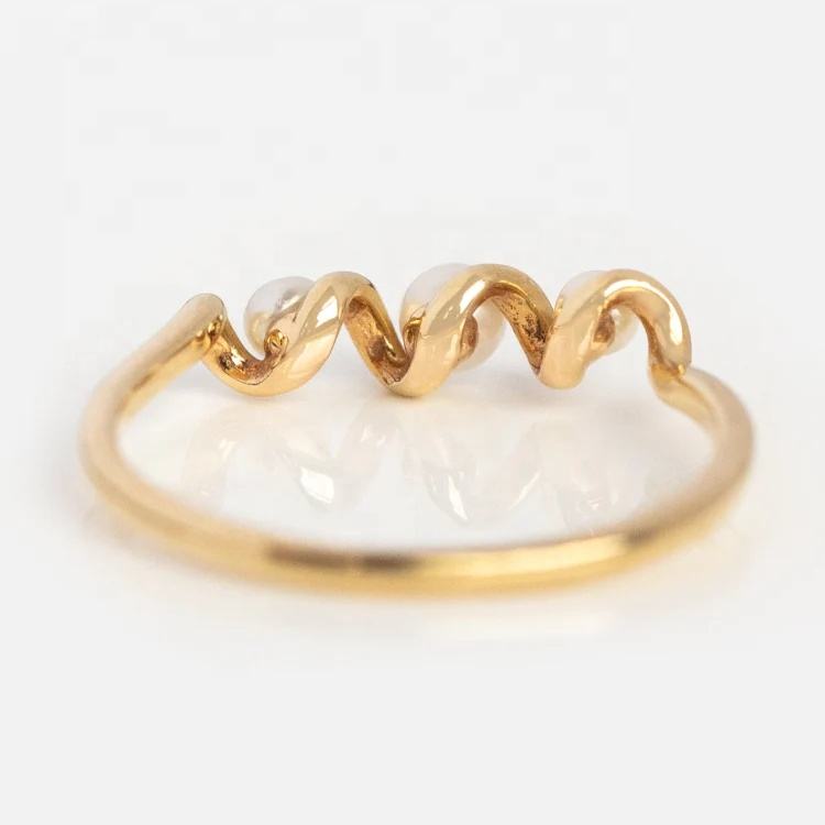 Pearl Wave Ring Gold | Amelia Bellrose Jewellery