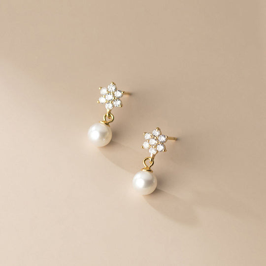 Floral Crystal Pearl Stud Earrings Gold | Amelia Bellrose Jewellery