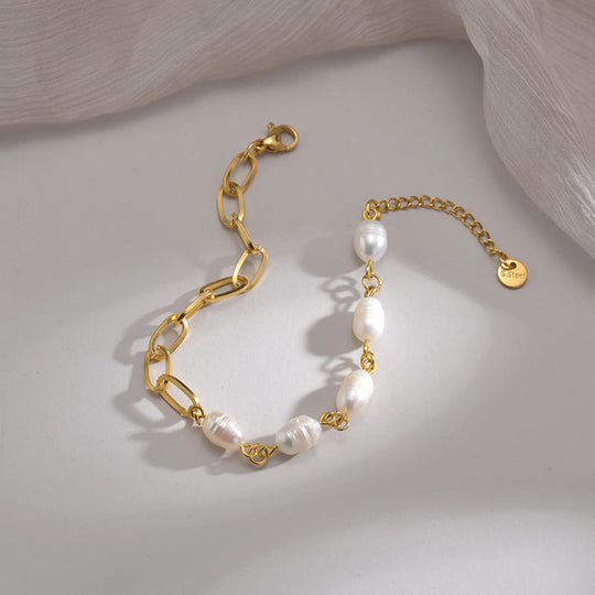 Freshwater Pearl Chain Bracelet Gold | Amelia Bellrose Jewellery