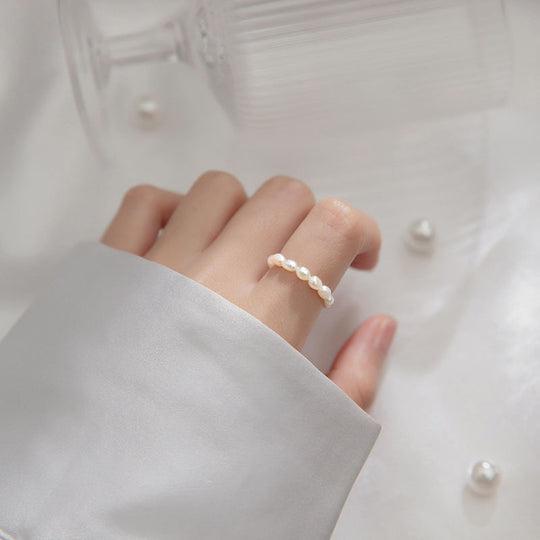 Freshwater Pearl Stretch Ring | Amelia Bellrose Jewellery