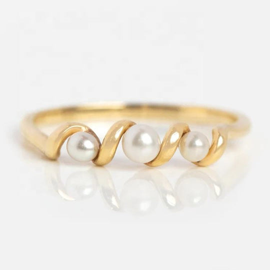 Pearl Wave Ring Gold | Amelia Bellrose Jewellery