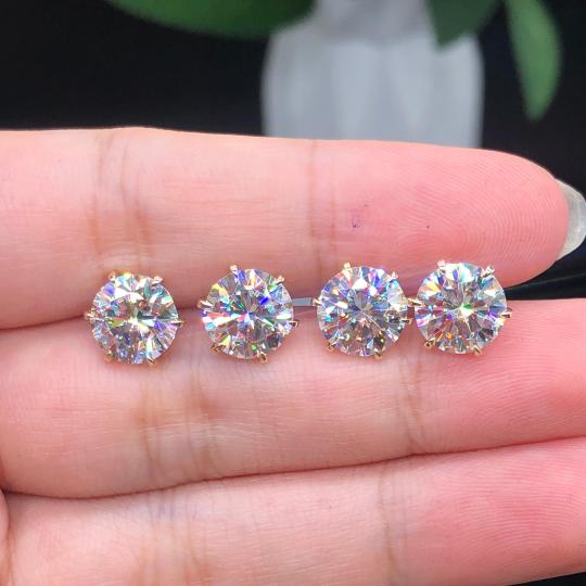 Solitaire Crystal Stud Earrings | Amelia Bellrose Jewellery