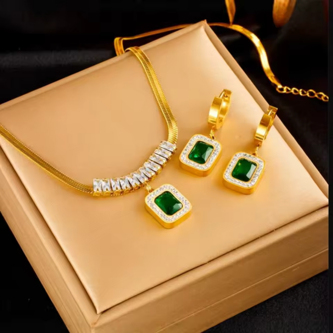 Crystal Halo Jewellery Set | Amelia Bellrose Jewellery