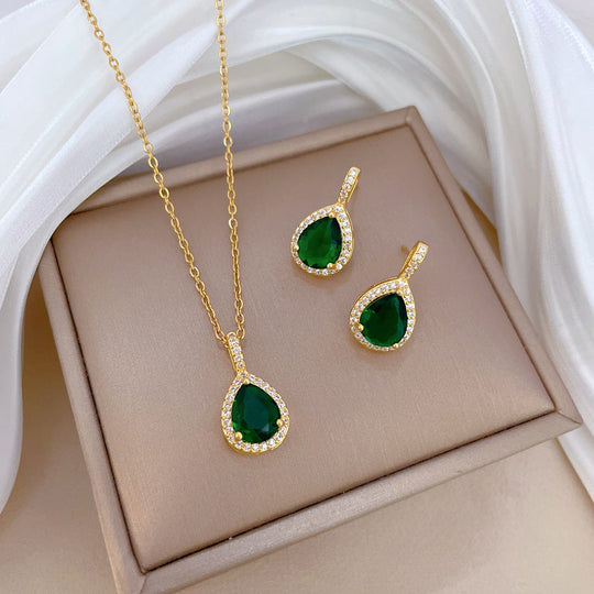 Teardrop Crystal Halo Jewellery Set | Amelia Bellrose Jewellery