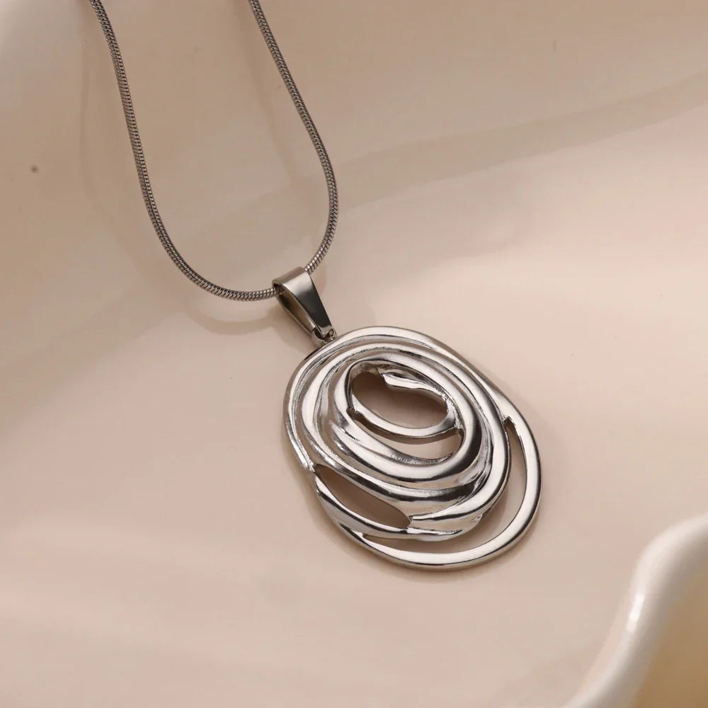 Gold Abstract Circle Pendant Necklace | Amelia Bellrose Jewellery