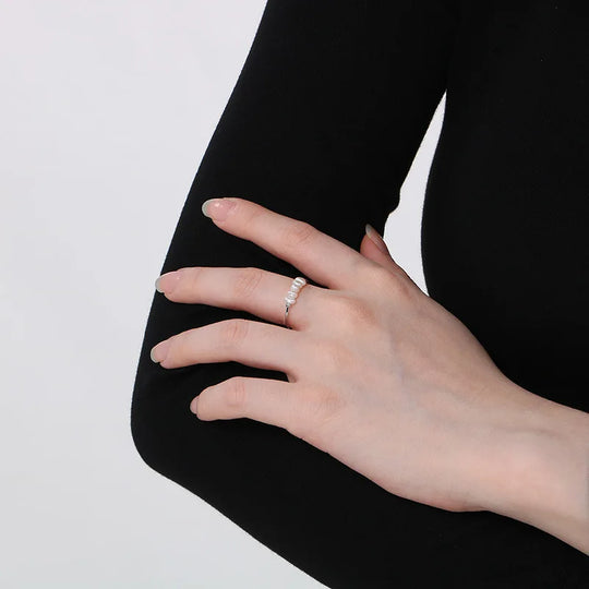 Pearl Bar Ring Gold | Amelia Bellrose Jewellery