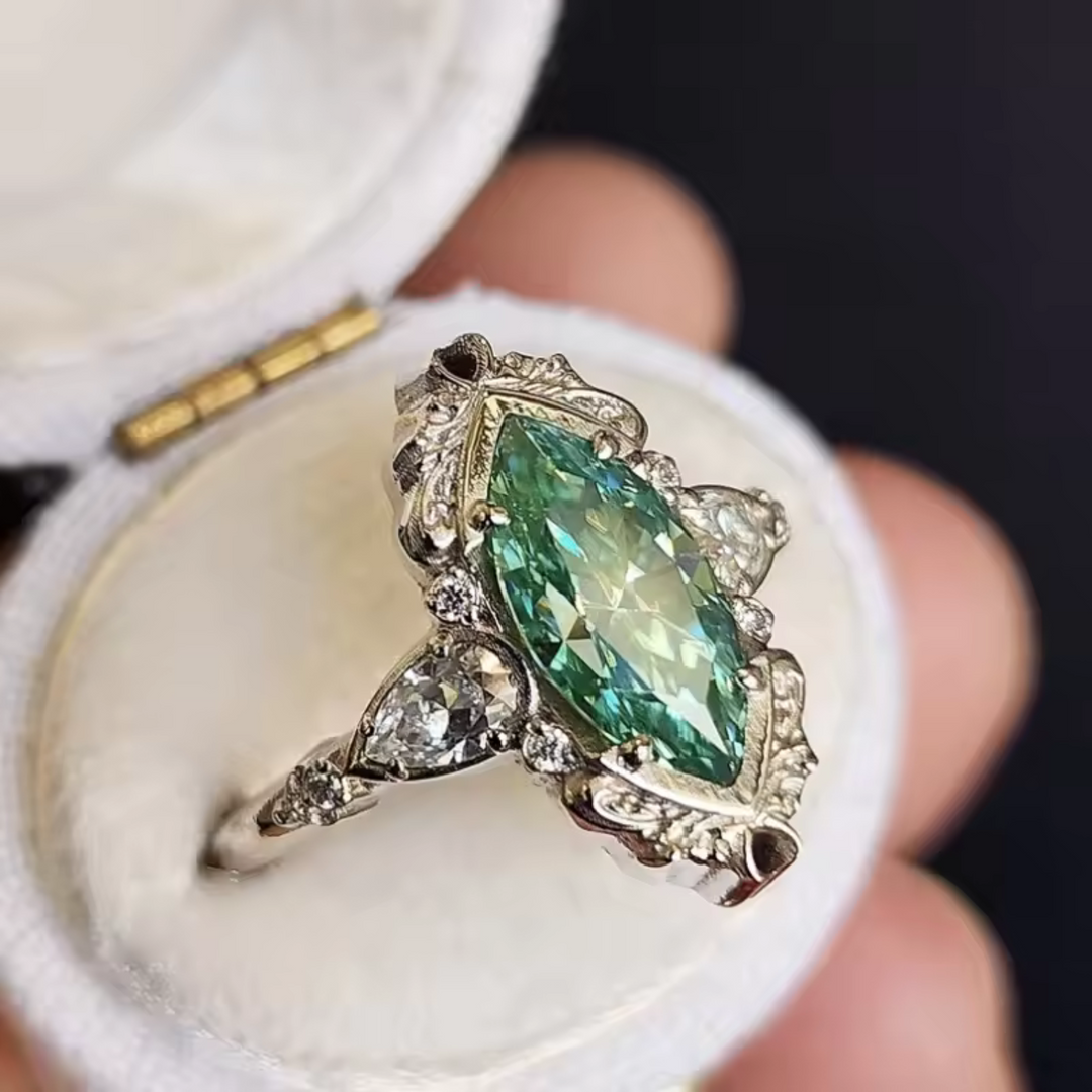 Vintage Silver Ring | Amelia Bellrose Jewellery