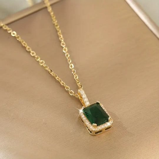 Halo Pendant Necklace | Amelia Bellrose Jewellery