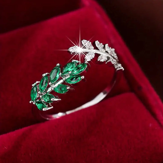 Leaf Motif Crystal Silver Ring | Amelia Bellrose Jewellery