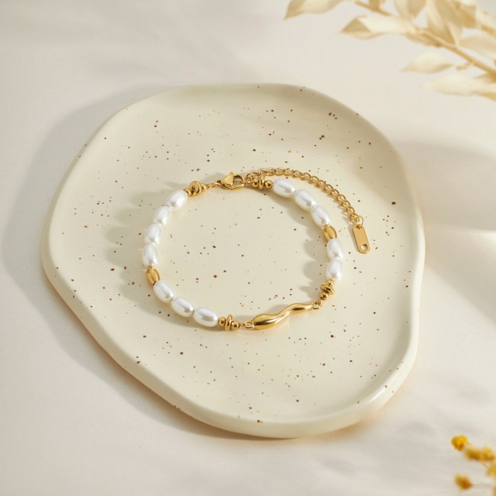 Pearl Gold Accent Bracelet | Amelia Bellrose Jewellery