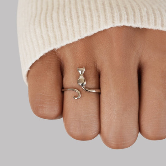 Minimalist Cat Silhouette Silver Ring | Amelia Bellrose Jewellery